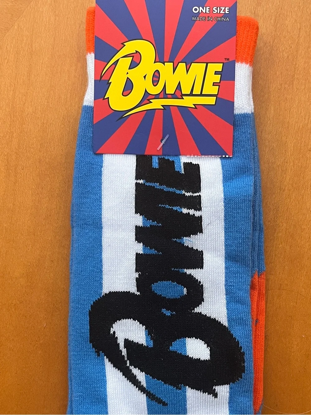 David Bowie Lightning Bolt Crew‎ Socks Official Merch Gift One Size US 7-12 NWT